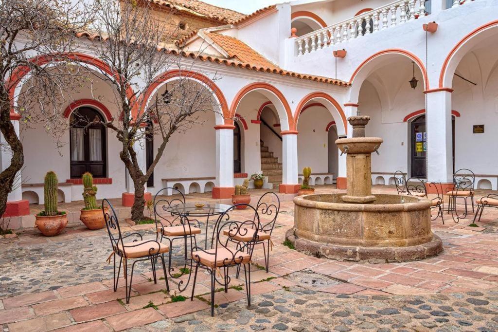 Hostal Colonial Potosí Εξωτερικό φωτογραφία